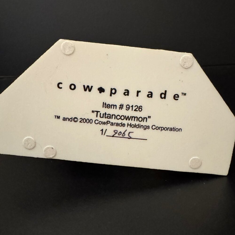 Cow Parade "Tutancowmon" Cow Resin Figurine #9126 Vintage 2000 Limited Edition - Picture 2 of 13
